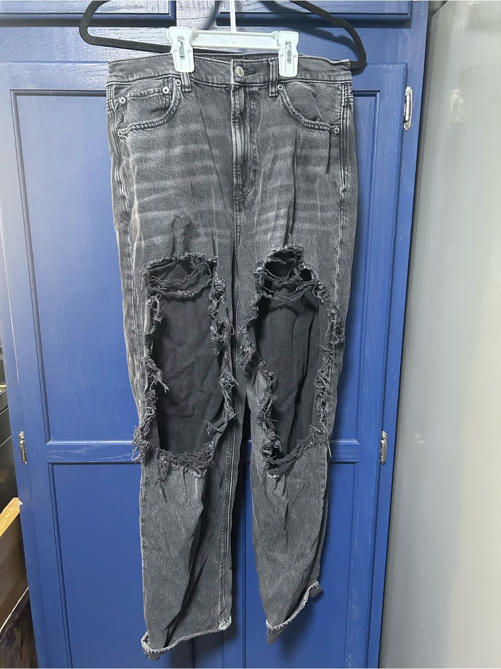 American Eagle Black Distressed Ripped Jeans
